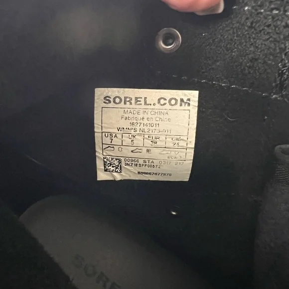 Sorel Black Women's Joan of Arctic - Picture 10 of 10